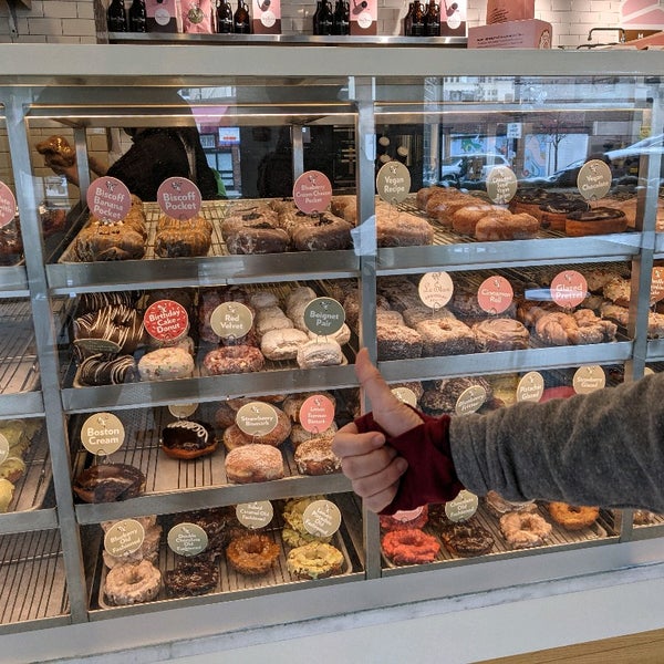 Stan's Donuts & Coffee Lake View East 30 tips from 1513 visitors