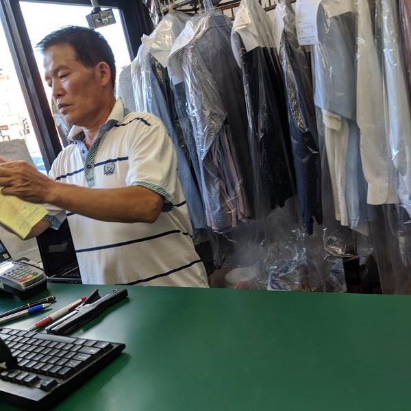 Diversey Dry Cleaners Logan Square 3209 W Diversey Ave