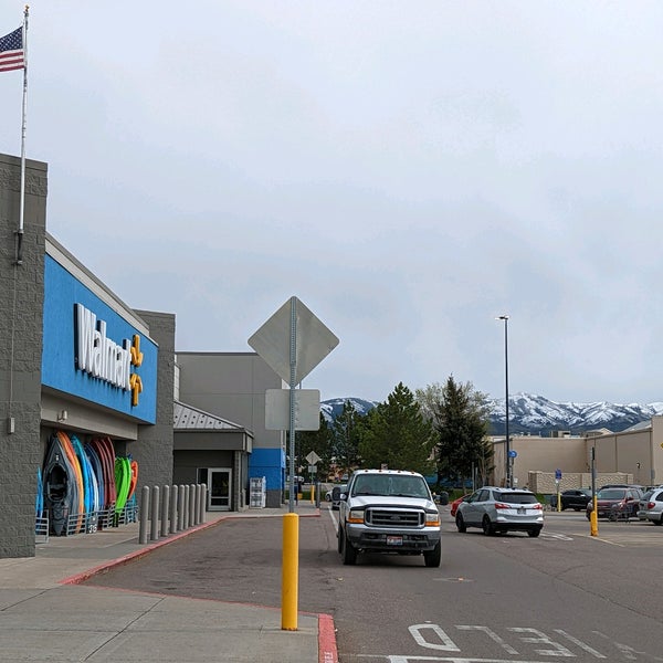 Walmart Supercenter Big Box Store in Chubbuck