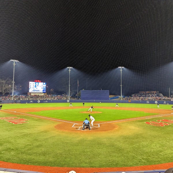 OxfordUniversity Stadium / Swayze Field 10 tips from 645 visitors
