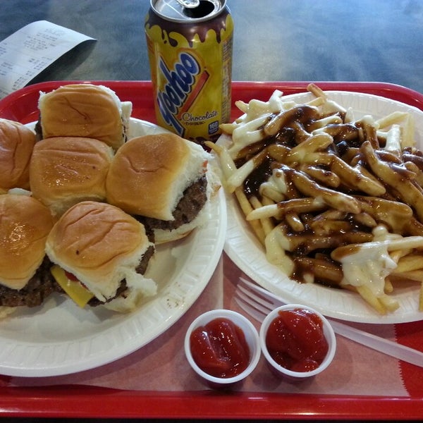 Photo taken at Lil Burgers by Lou P. on 4/28/2013