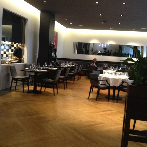 3/8/2013 tarihinde Cezary K.ziyaretçi tarafından Nolita Restaurant'de çekilen fotoğraf