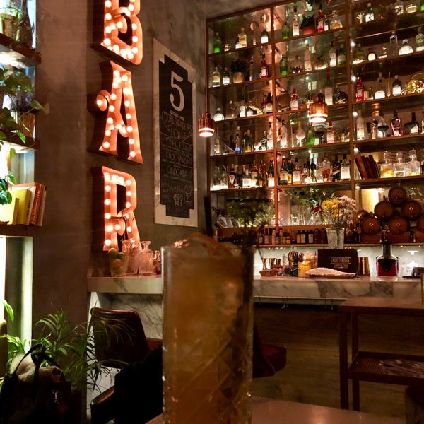 Photo taken at Moretenders&#39; Cocktail Crib by Hakan on 1/11/2020
