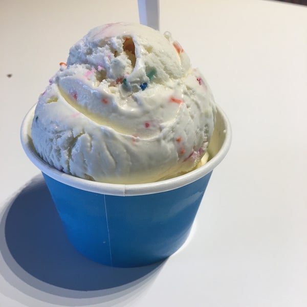 Two Scoops Creamery Ice Cream Shop in Elizabeth