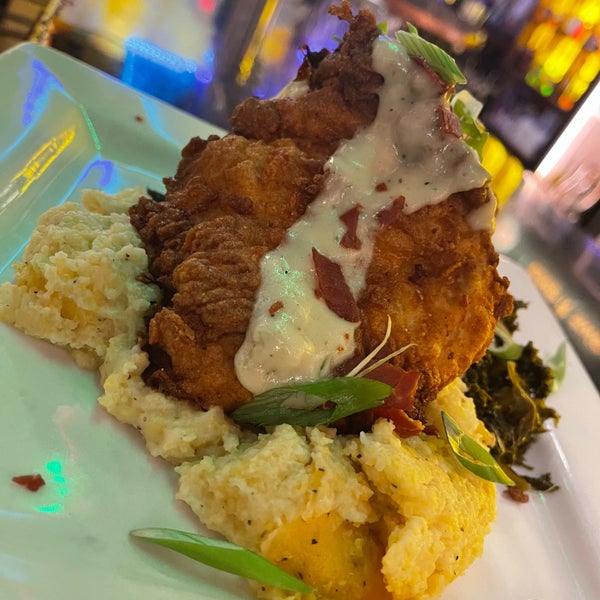 Clementine Cafe Bar in Harrisonburg