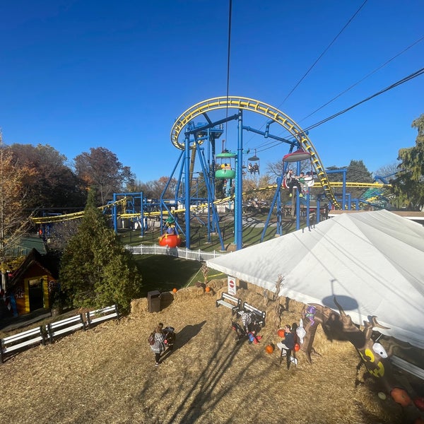 Photo taken at Dutch Wonderland by Doctor K. on 10/29/2022