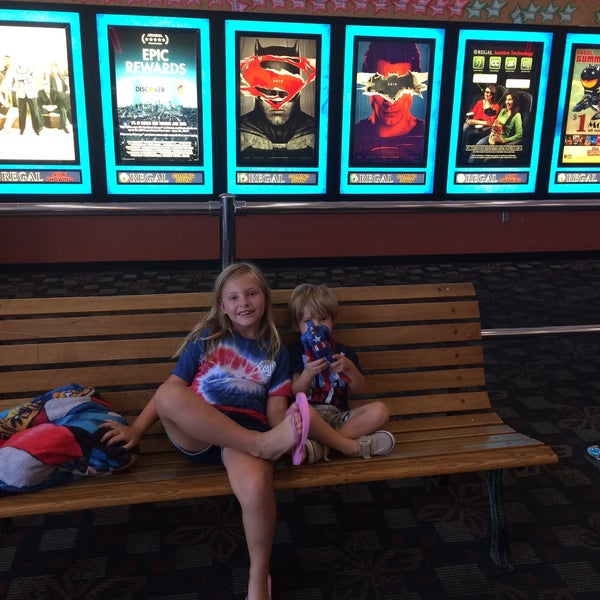 Fotos em Regal Azalea Square & RPX Cinema