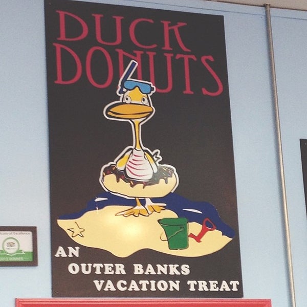 Photo taken at Duck Donuts by Leah J. on 11/9/2013