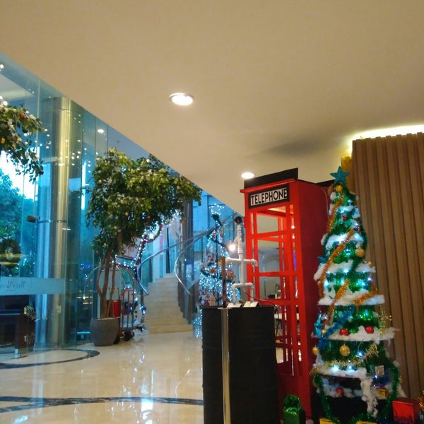 12/17/2017 tarihinde dhimas p.ziyaretçi tarafından The Alana Hotel Surabaya'de çekilen fotoğraf