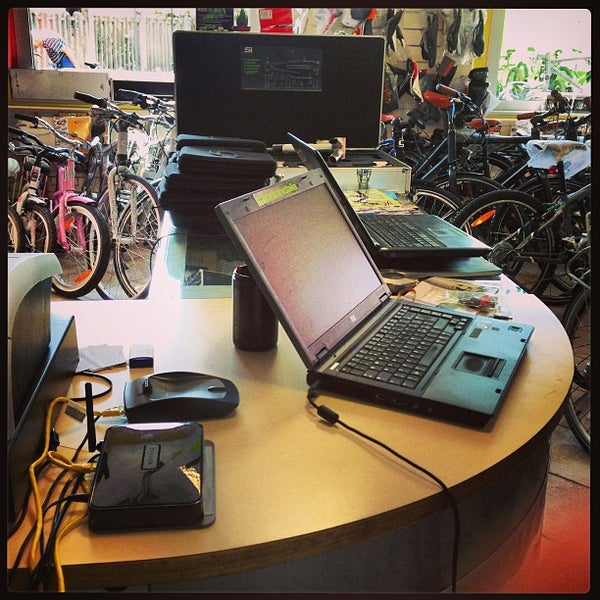 Figini Cicli - Bike Shop in Cermenate