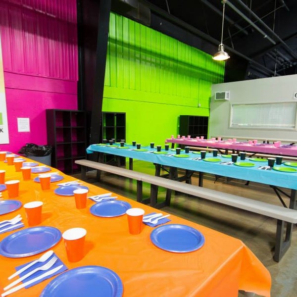 Fly High Trampoline Park Fort Collins 218 Smokey St