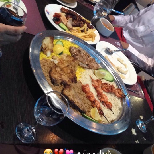 Photos At عمو حمزة Amo Hamza Seafood Restaurant In Riyadh