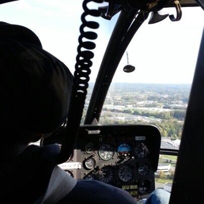 10/14/2012にArmond C.がAmerican Helicopter Museumで撮った写真