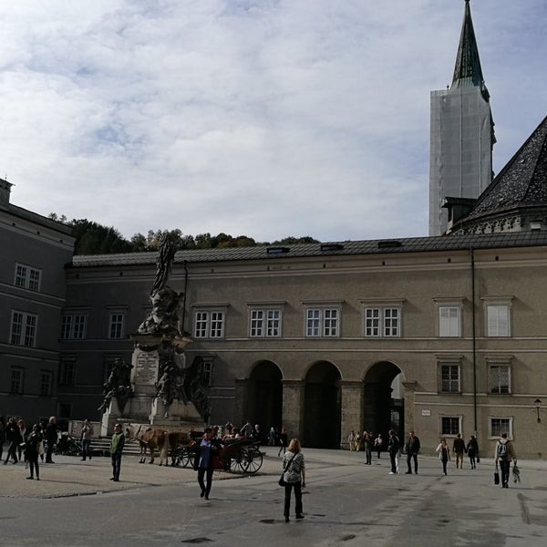 10/6/2018 tarihinde Mirac C.ziyaretçi tarafından DomQuartier Salzburg'de çekilen fotoğraf