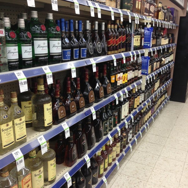 Walgreens 1919 N Dobson Rd