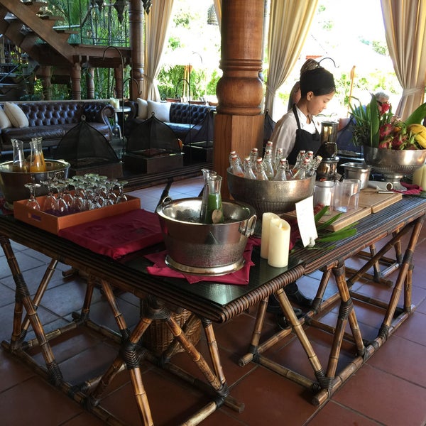 6/2/2017 tarihinde Sam V.ziyaretçi tarafından Zazen Restaurant'de çekilen fotoğraf