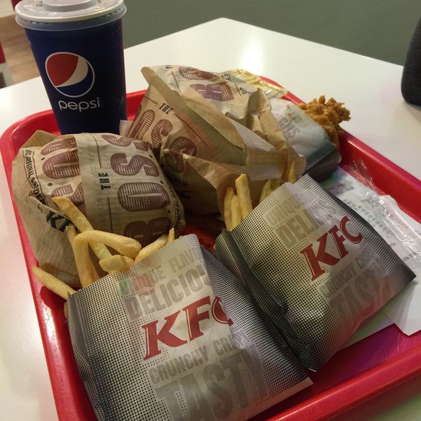 Photo taken at KFC by Sam V. on 2/14/2015