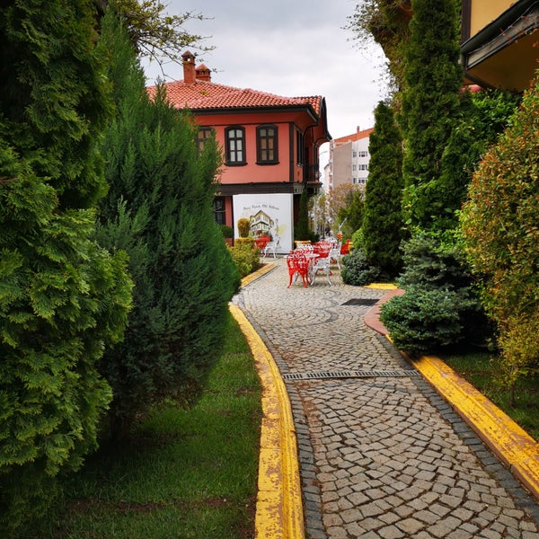 รูปภาพถ่ายที่ Abacı Konak Otel โดย 🔱⚫🔴Kaan E. เมื่อ 5/10/2019