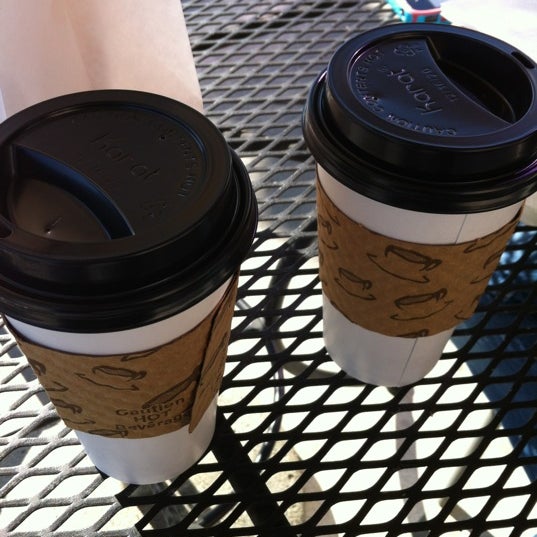 12/11/2012 tarihinde Liz V.ziyaretçi tarafından Kaldi Coffee'de çekilen fotoğraf