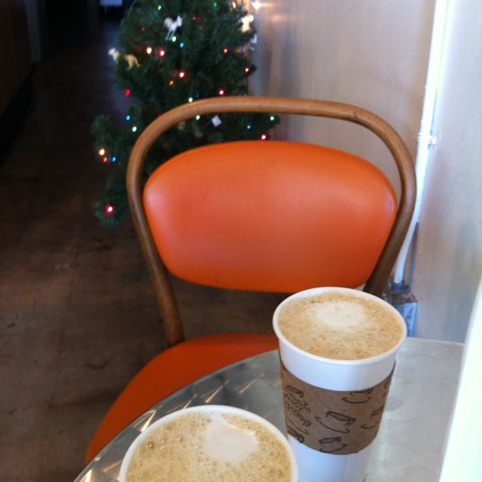 12/11/2012にLydiaがKaldi Coffeeで撮った写真