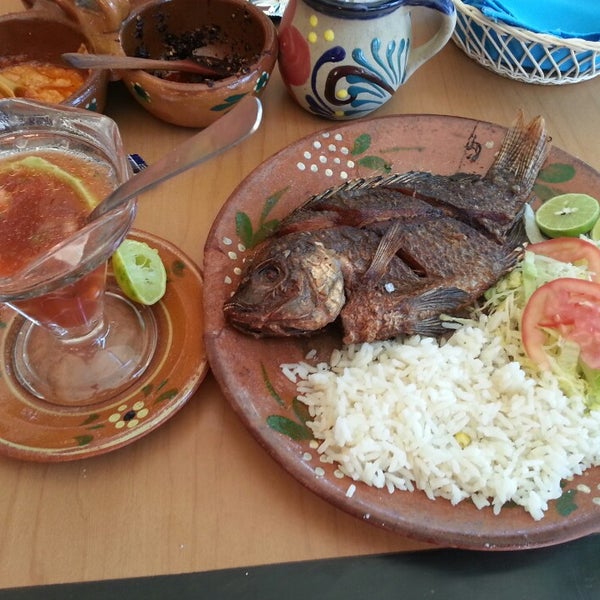 1/18/2014 tarihinde Cristina P.ziyaretçi tarafından Restaurant El Maná'de çekilen fotoğraf