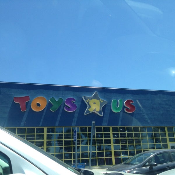 Photos At Toys R Us Now Closed Toy