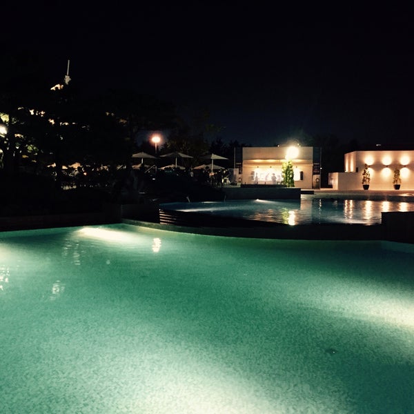รูปภาพถ่ายที่ Hilton Gyeongju โดย Cherry 🍒 เมื่อ 8/1/2015