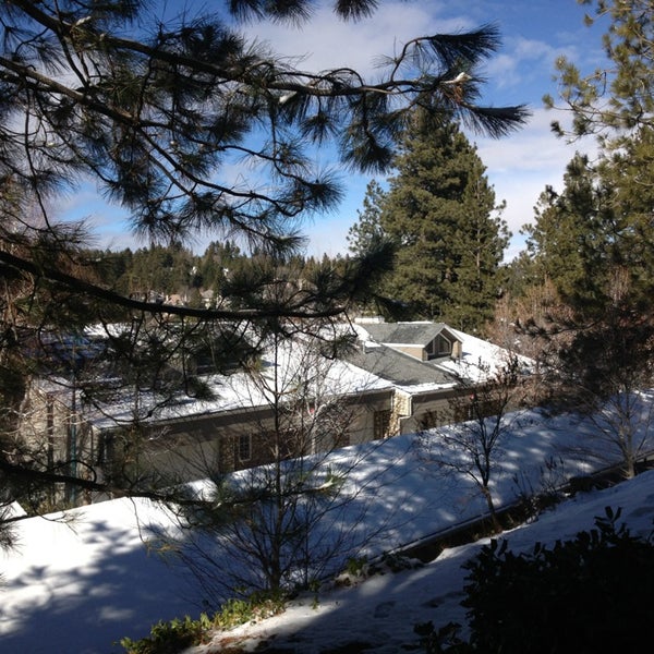 Photo taken at Lake Arrowhead Resort by Fer L. on 1/1/2013