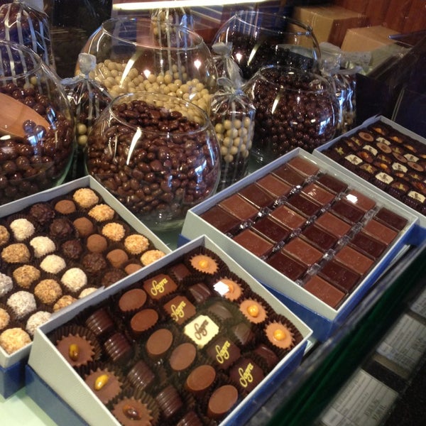 Sagra Çikolata Fabrikası Cumhuriyet�te Fabrika