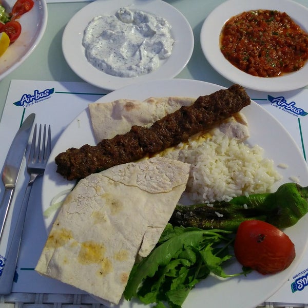 Foto diambil di Airbus Cafe &amp; Restaurant oleh Şamil A. pada 7/28/2019