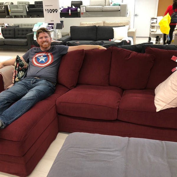 Foto scattata a IKEA Etobicoke da Sydney D. il 9/29/2019
