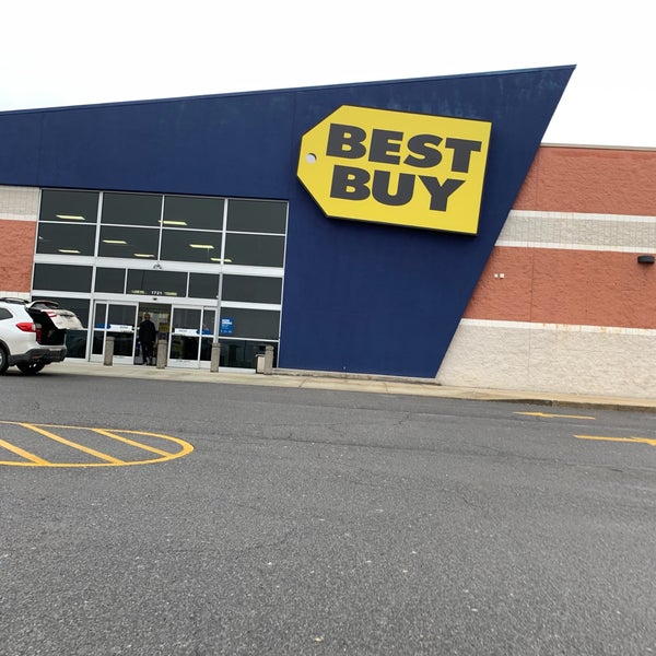 Photos at Best Buy Altoona, PA