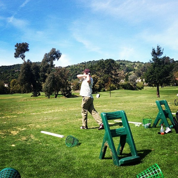 รูปภาพถ่ายที่ Peacock Gap Golf Club โดย Bryan P. เมื่อ 3/23/2013