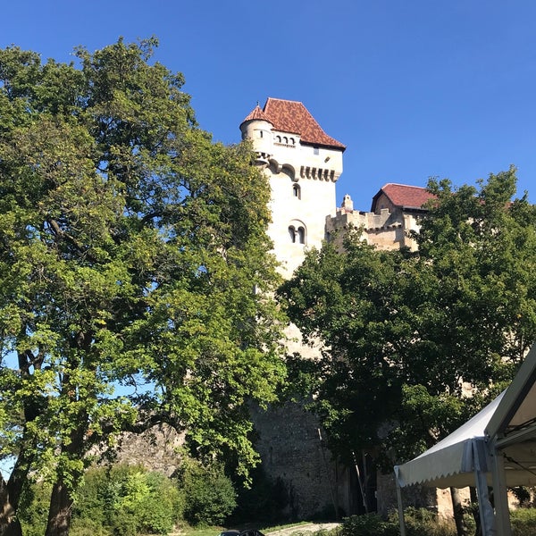 Das Foto wurde bei Burg Liechtenstein von Şükrü Volkan Ç. am 9/10/2019 aufgenommen