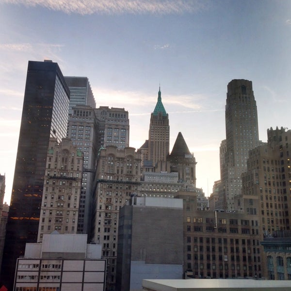 รูปภาพถ่ายที่ World Center Hotel โดย edisonv 😜 เมื่อ 12/1/2013
