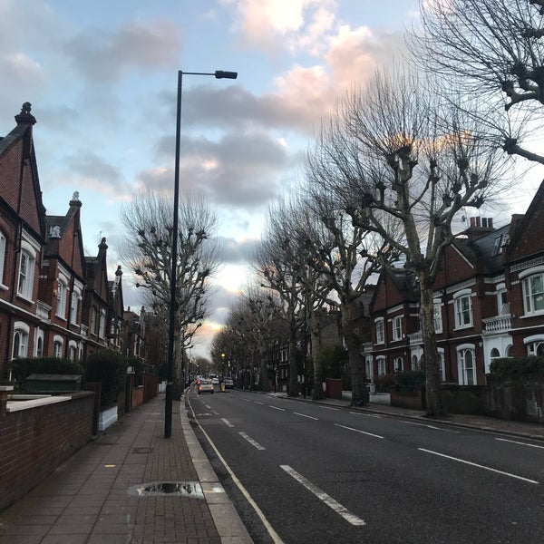 Wandsworth Bridge Road 4 tips from 292 visitors