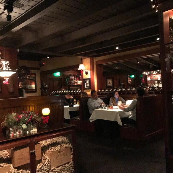 Photo taken at Sundance The Steakhouse by Norio N. on 12/22/2018