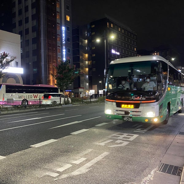 Photos at 京都駅八条口 バス停 F3のりば - 1 tip