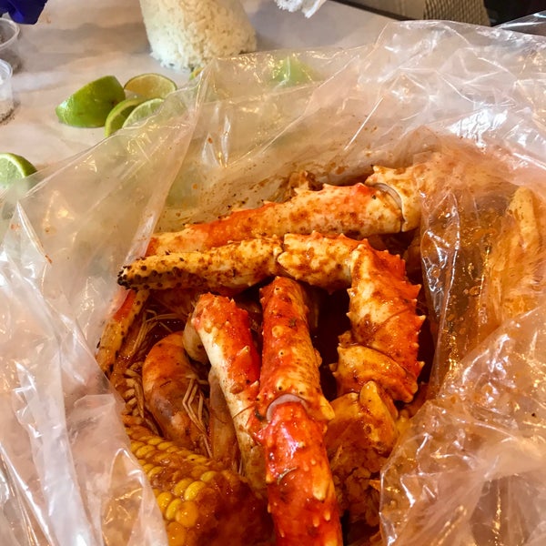 The Kickin' Crab Lynwood, CA