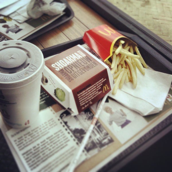 Снимок сделан в McDonald&#39;s пользователем Oleksandr G. 7/20/2013