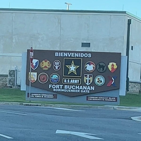 The Borinqueneers Gate Fort Buchanan, Guaynabo Municipio