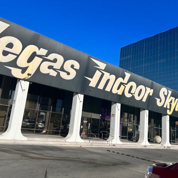 Das Foto wurde bei Vegas Indoor Skydiving von AlbiiT .. am 7/4/2022 aufgenommen