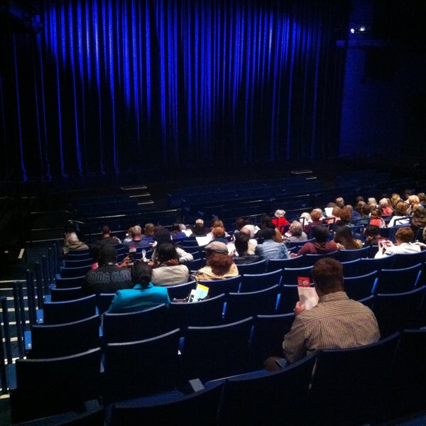 Foto tomada en Performing Arts Center, Purchase College  por Nail A. el 4/27/2013
