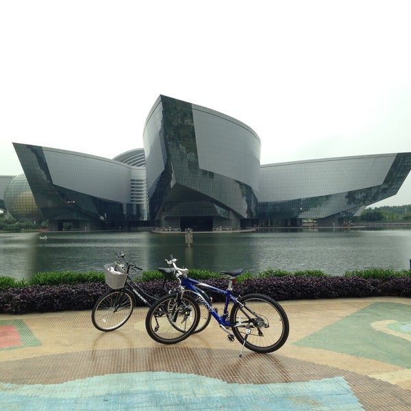 Guangdong science center. Guangdong science center