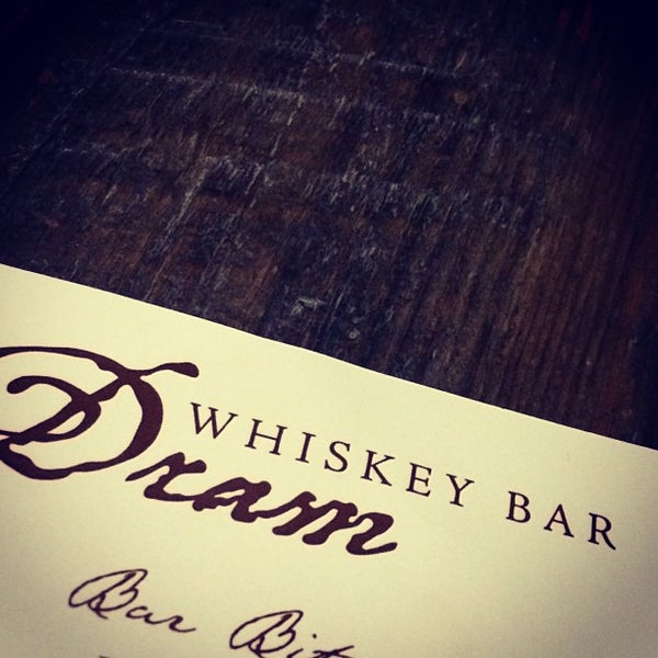 9/22/2013 tarihinde Morgan F.ziyaretçi tarafından Avo Restaurant &amp; Dram Whiskey Bar'de çekilen fotoğraf