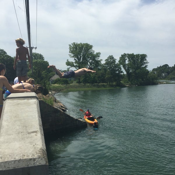 Bell Island Bridge Bridge in Rowayton
