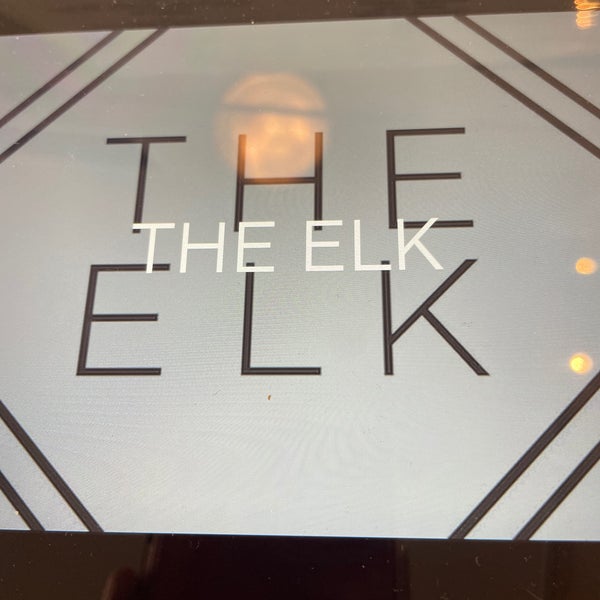 Foto tirada no(a) The ELK por Amy B. em 5/19/2021
