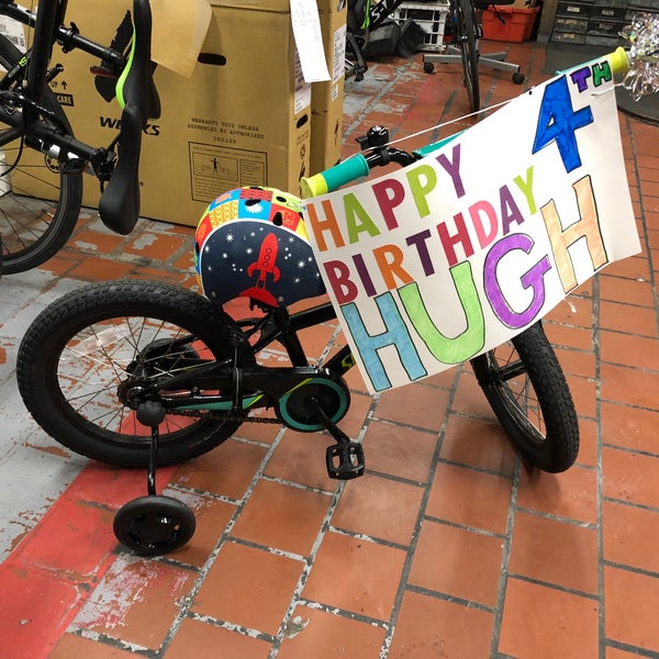 Bicycle Pro Shop - Toko Sepeda di 