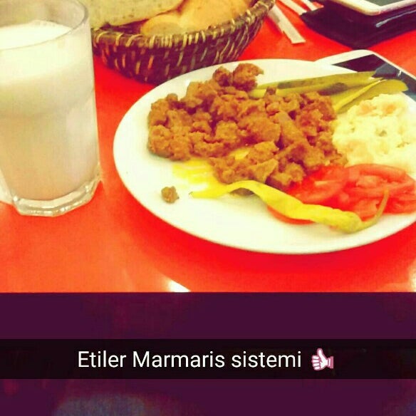Photo taken at Etiler Marmaris by Niyaz♠ on 10/6/2015