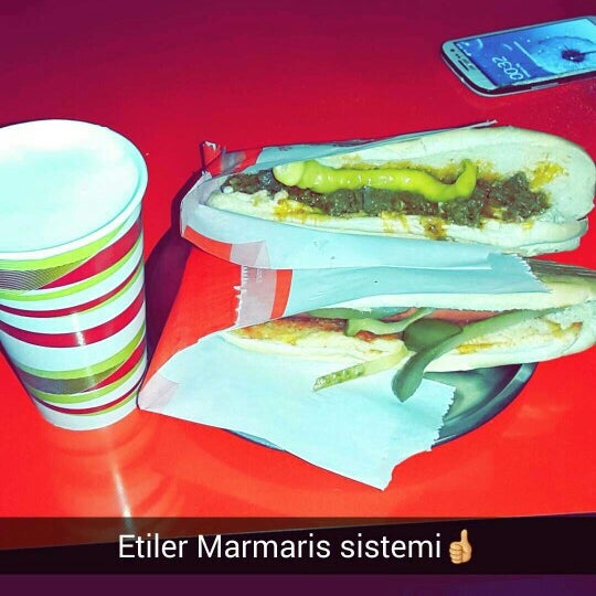 Photo taken at Etiler Marmaris by Niyaz♠ on 11/13/2015